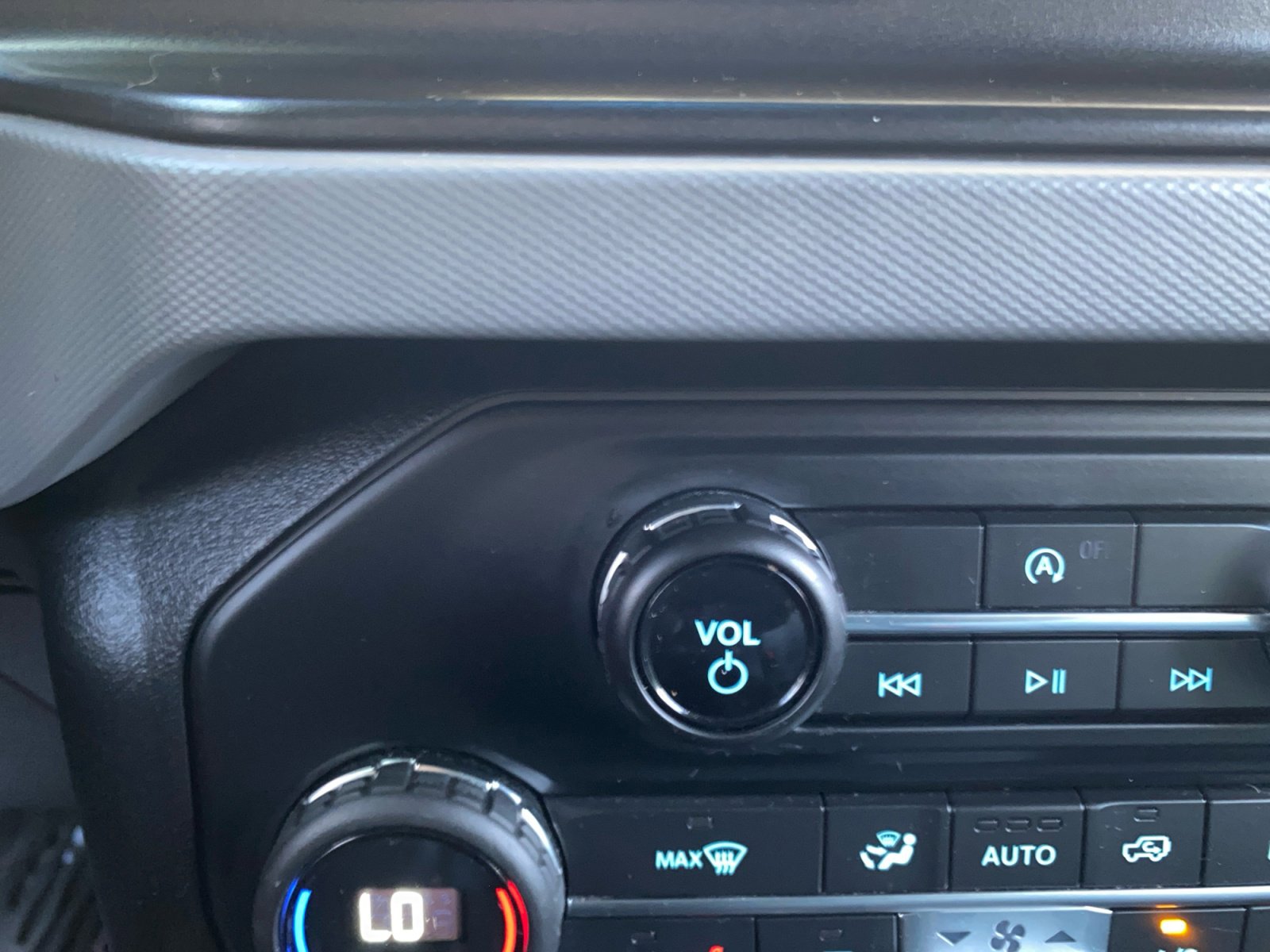 Used 2021 Ford Bronco Black Diamond image 17