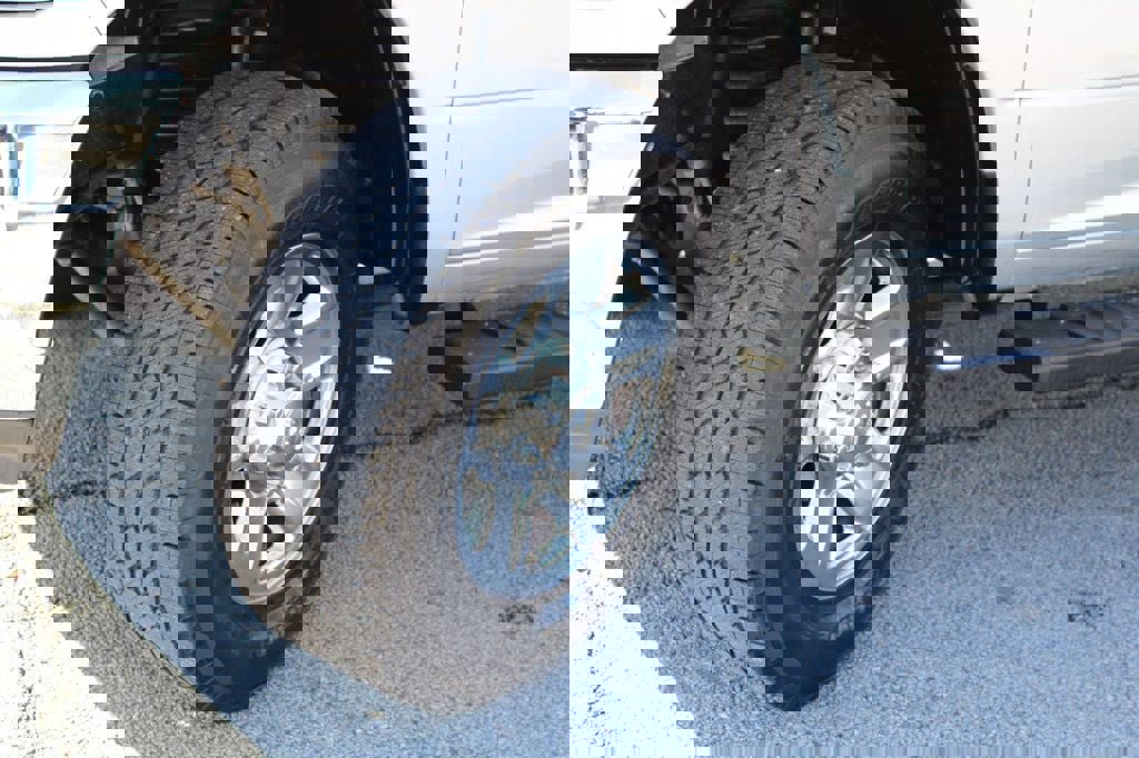 Used 2018 RAM 2500 Tradesman w/ Chrome Appearance Group image 23