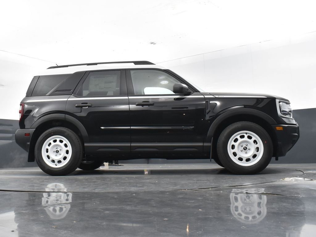 New 2025 Ford Bronco Sport Heritage w/ Convenience Package image 32