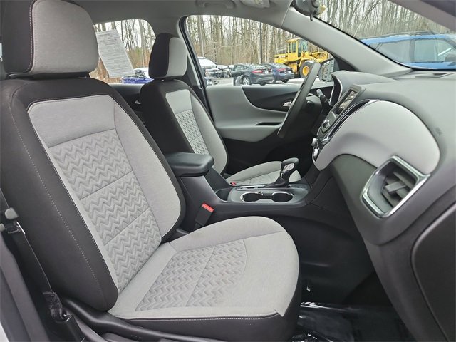 Certified 2024 Chevrolet Equinox LS w/ Driver Confidence II Package image 27