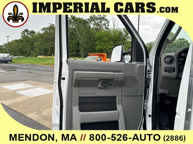 New 2026 Ford E-350 and Econoline 350 Super Duty w/ Power Equipment Group image 15