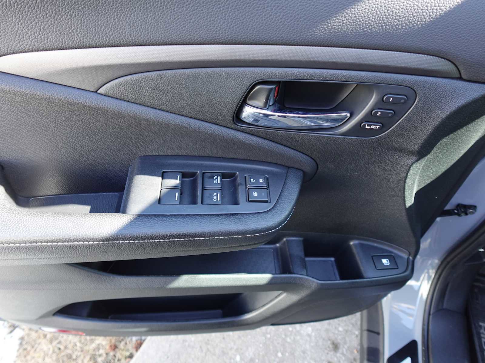 Certified 2024 Honda Ridgeline RTL image 11