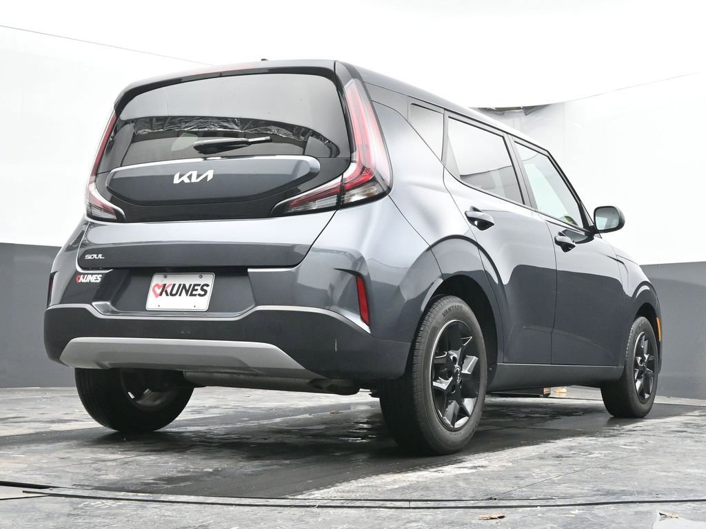Used 2025 Kia Soul LX w/ LX Technology Package image 67