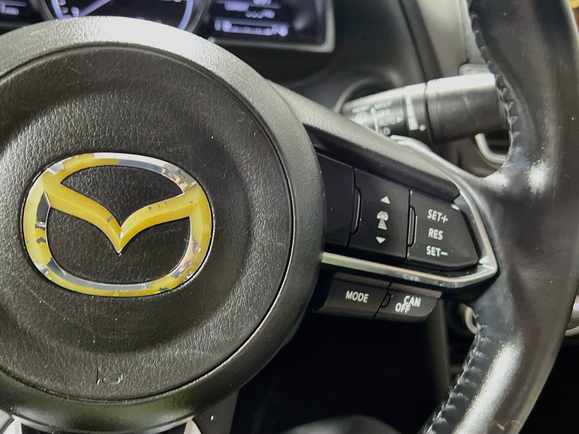 Used 2017 MAZDA MAZDA3 Grand Touring w/ Premium Equipment Package FWD image 20