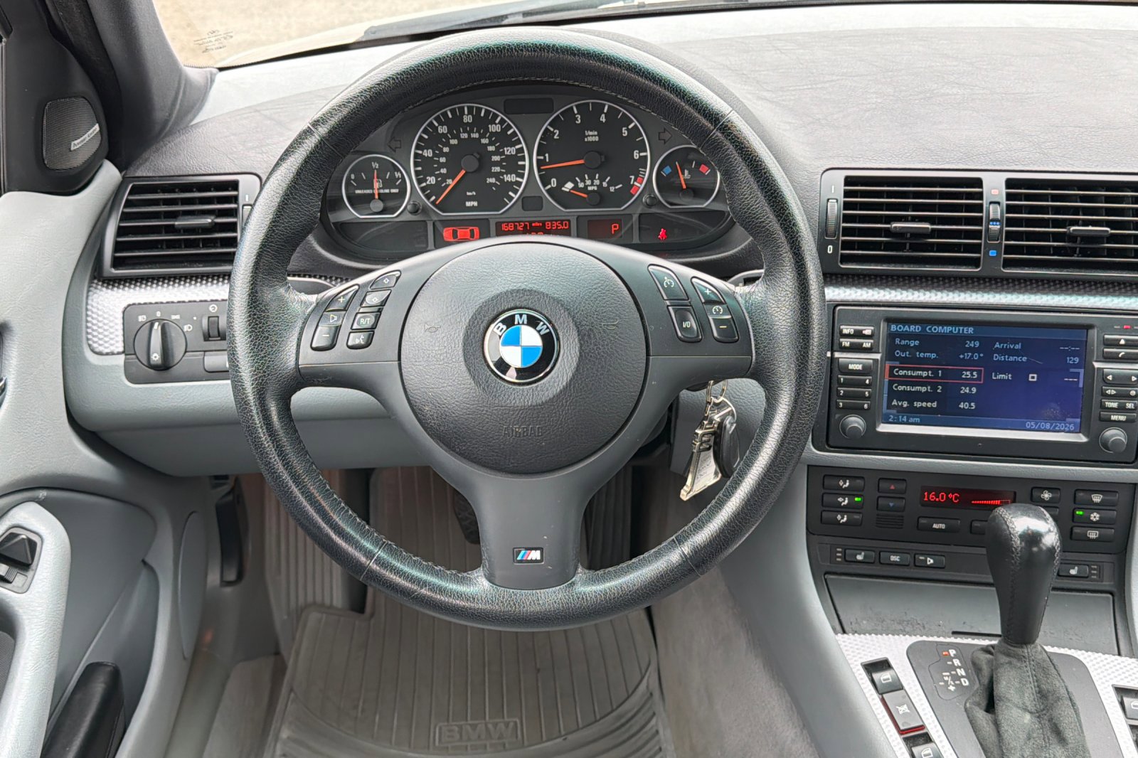 Used 2005 BMW 330i Sedan RWD image 14