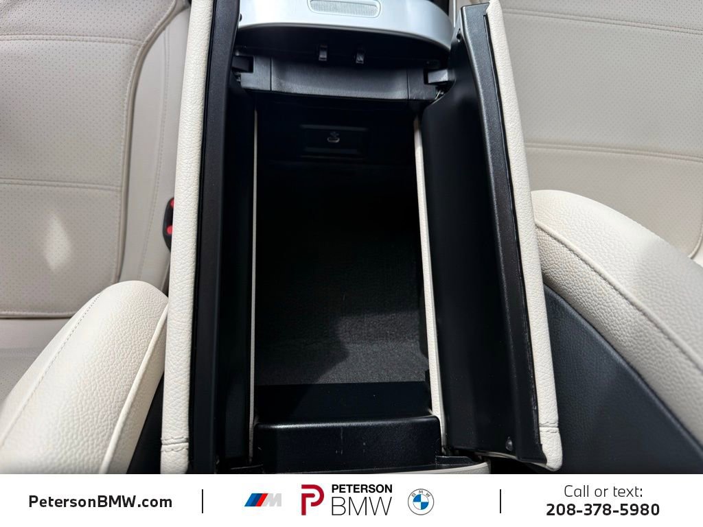 Used 2025 Mercedes-Benz C 300 4MATIC Sedan image 18