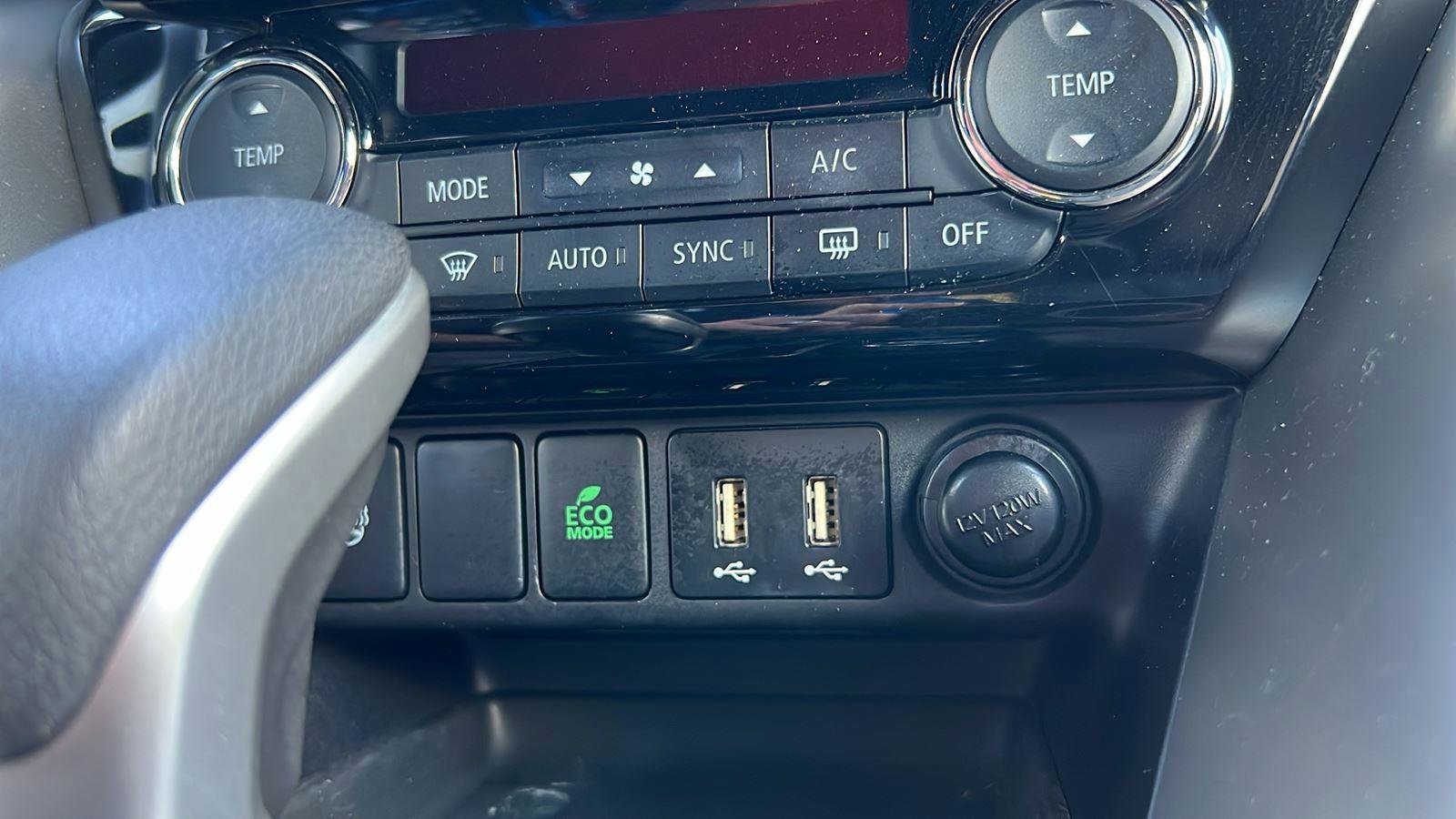 Used 2022 Mitsubishi Eclipse Cross SEL image 26