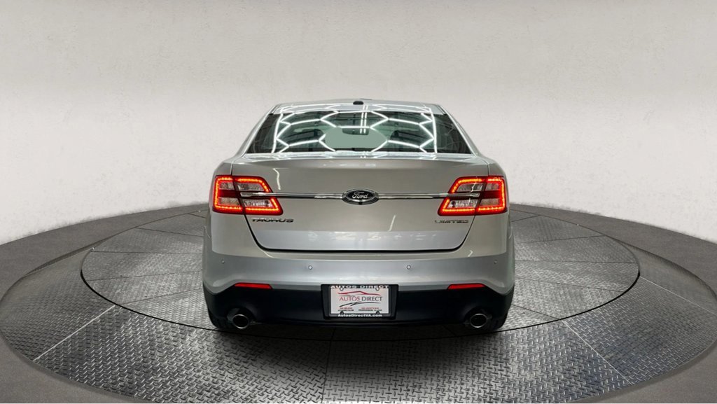 Used 2019 Ford Taurus Limited image 7