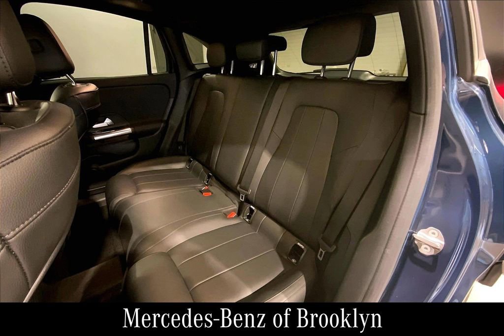Certified 2021 Mercedes-Benz GLA 250 4MATIC image 22