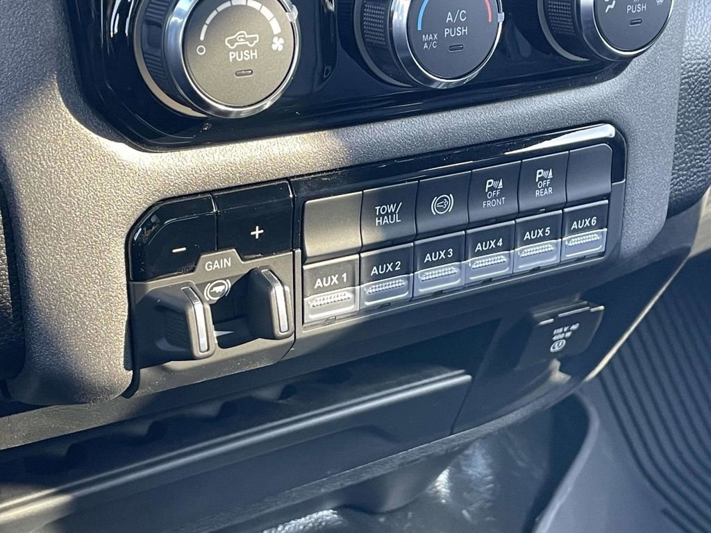 New 2026 RAM 3500 Tradesman w/ Chrome Appearance Group A image 38