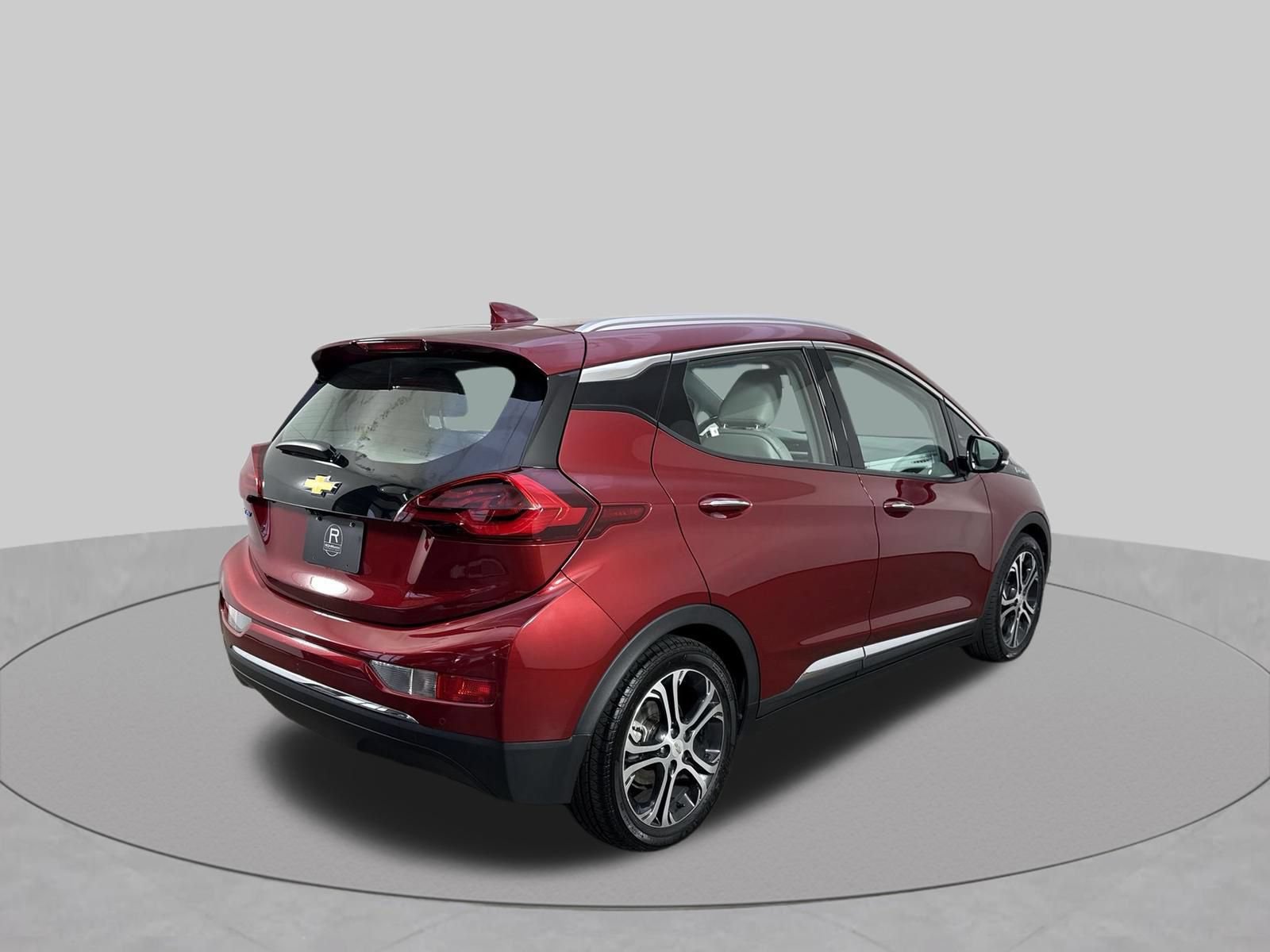 Used 2020 Chevrolet Bolt Premier w/ Infotainment Package FWD image 35