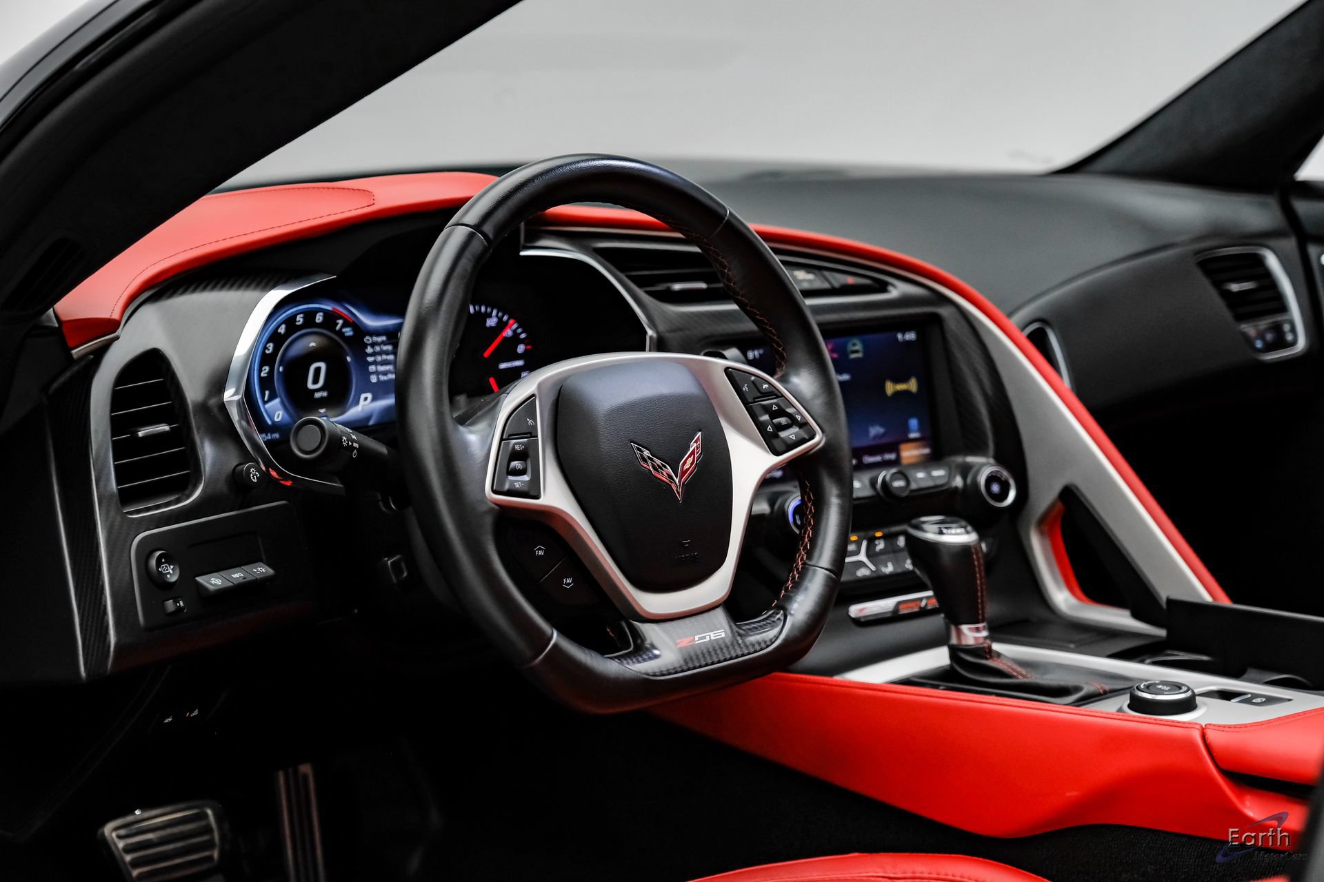 Used 2015 Chevrolet Corvette Z06 w/ 3LZ Preferred Equipment Group RWD image 50