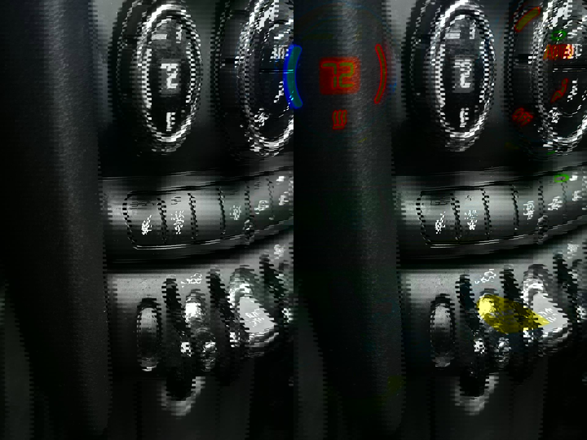 Certified 2024 MINI Cooper SE image 20