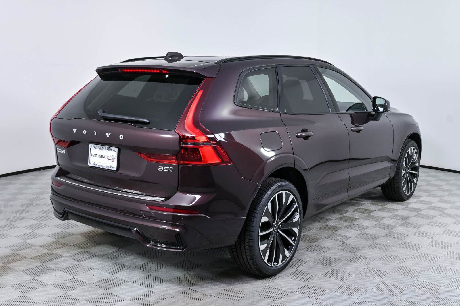 New 2027 Volvo XC60 B5 Ultra AWD/4WD image 27