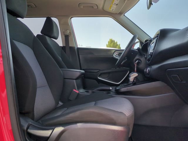 Used 2023 Kia Soul LX w/ LX Technology Package image 34