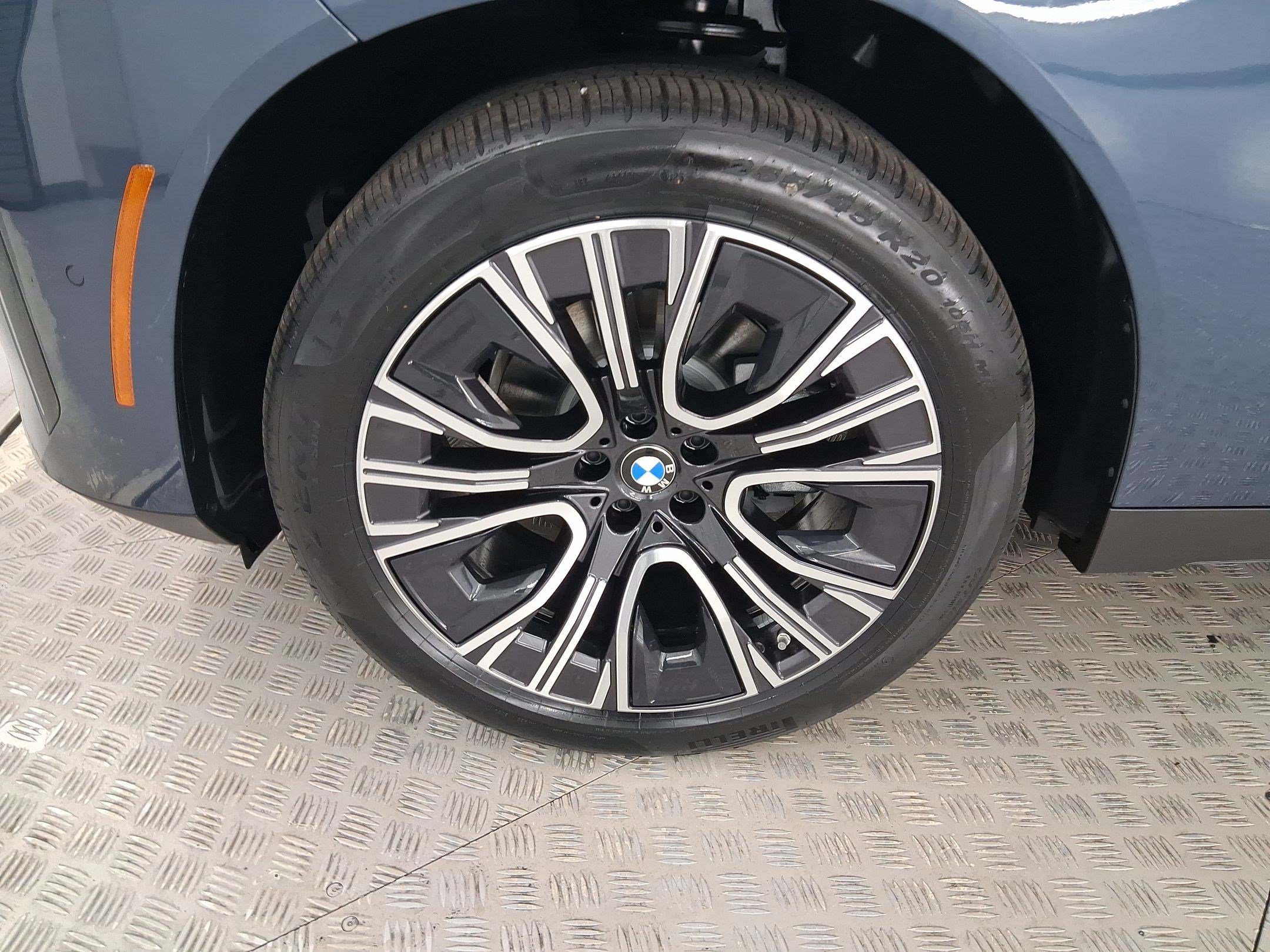 New 2026 BMW X3 xDrive30i w/ Premium Package AWD/4WD image 12