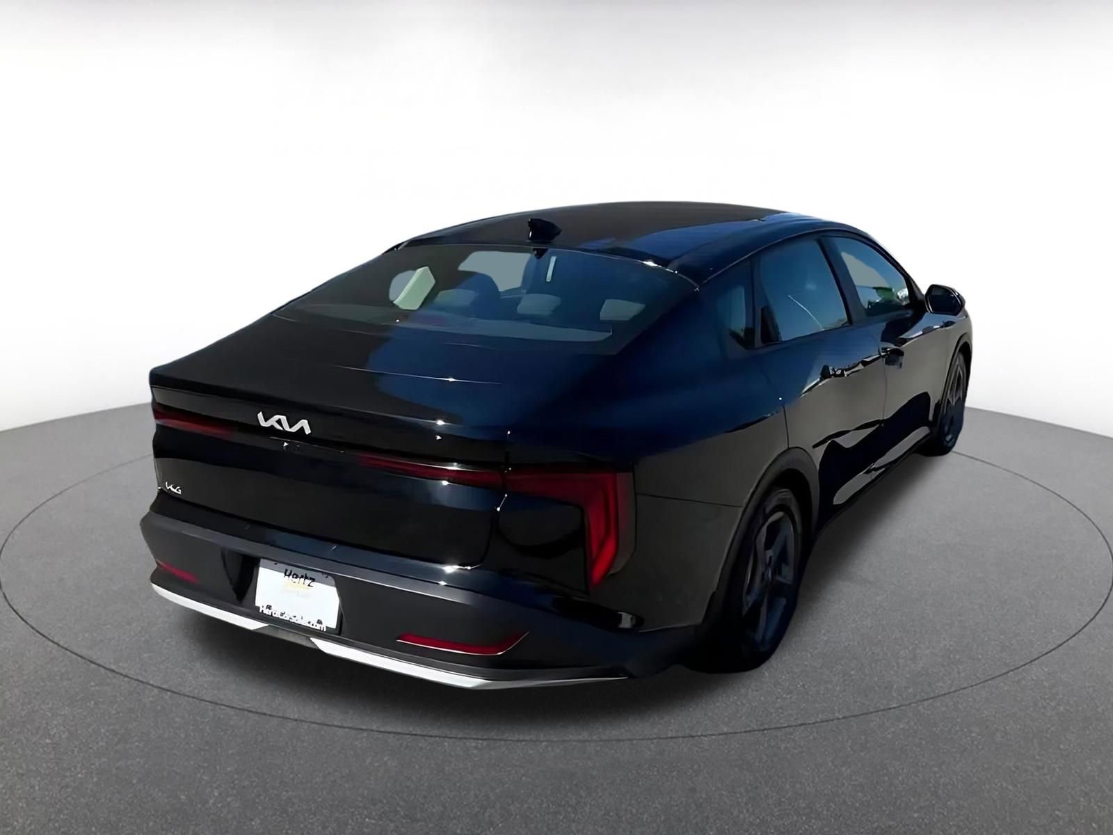 Used 2025 Kia K4 LXS image 14