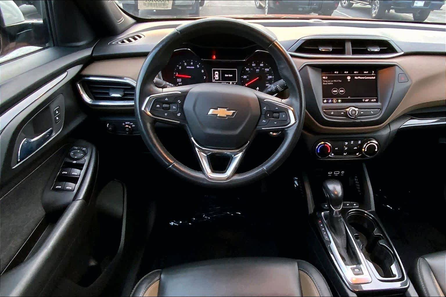 Used 2023 Chevrolet TrailBlazer ACTIV FWD image 6