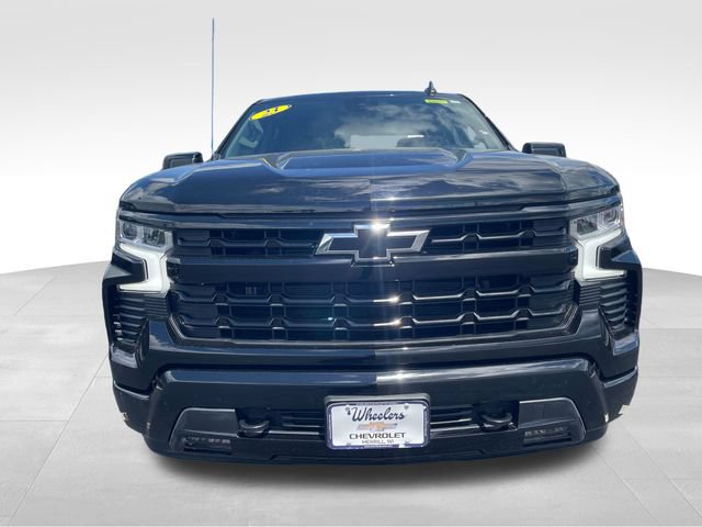Used 2023 Chevrolet Silverado 1500 RST w/ Z71 Off-Road Package AWD/4WD image 9