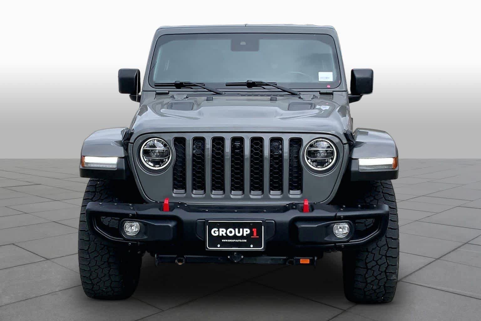 Used 2021 Jeep Gladiator Rubicon AWD/4WD image 4