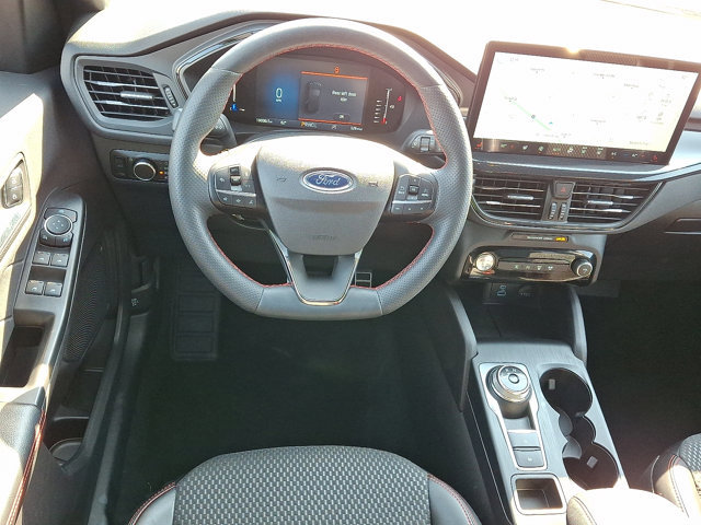 Used 2023 Ford Escape ST-Line w/ Tech Pack #1 image 11