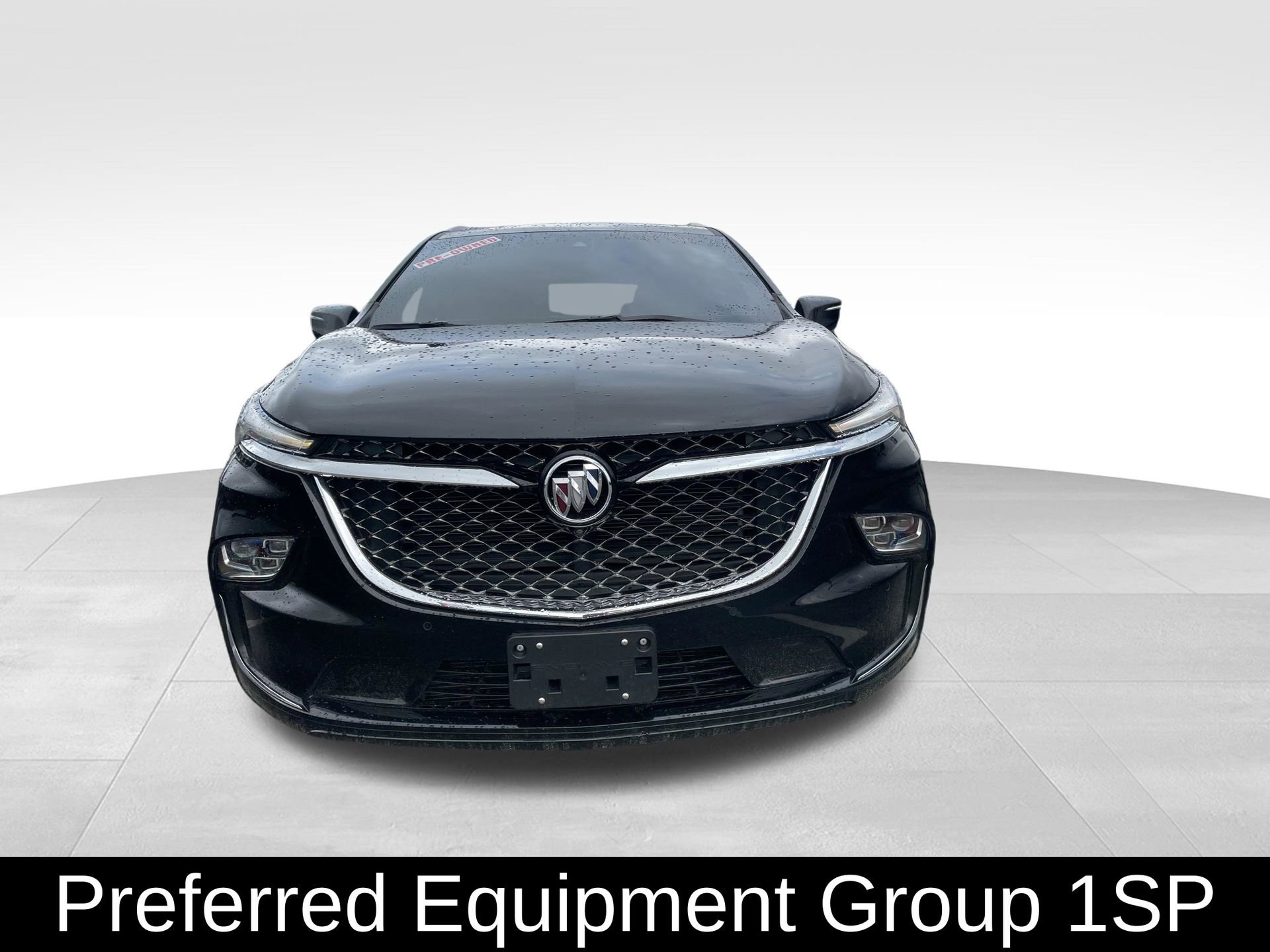 Used 2023 Buick Enclave Avenir w/ Avenir Technology Package image 2