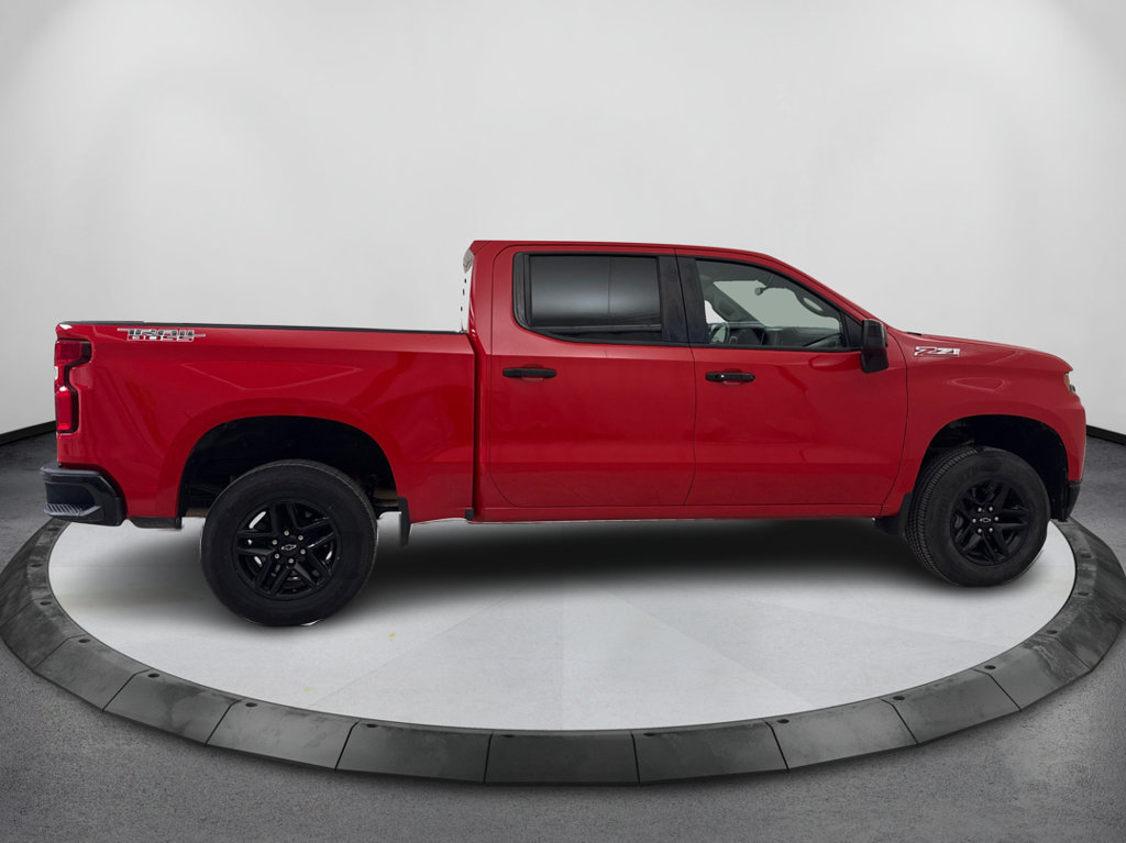 Used 2021 Chevrolet Silverado 1500 LT Trail Boss w/ Convenience Package II AWD/4WD image 4