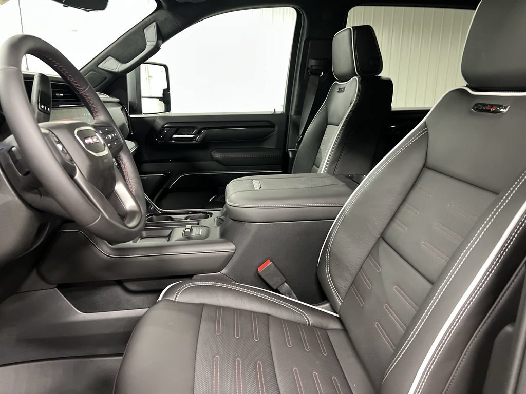 New 2026 GMC Sierra 2500 AT4X w/ LPO, Black Badging Package AWD/4WD image 13