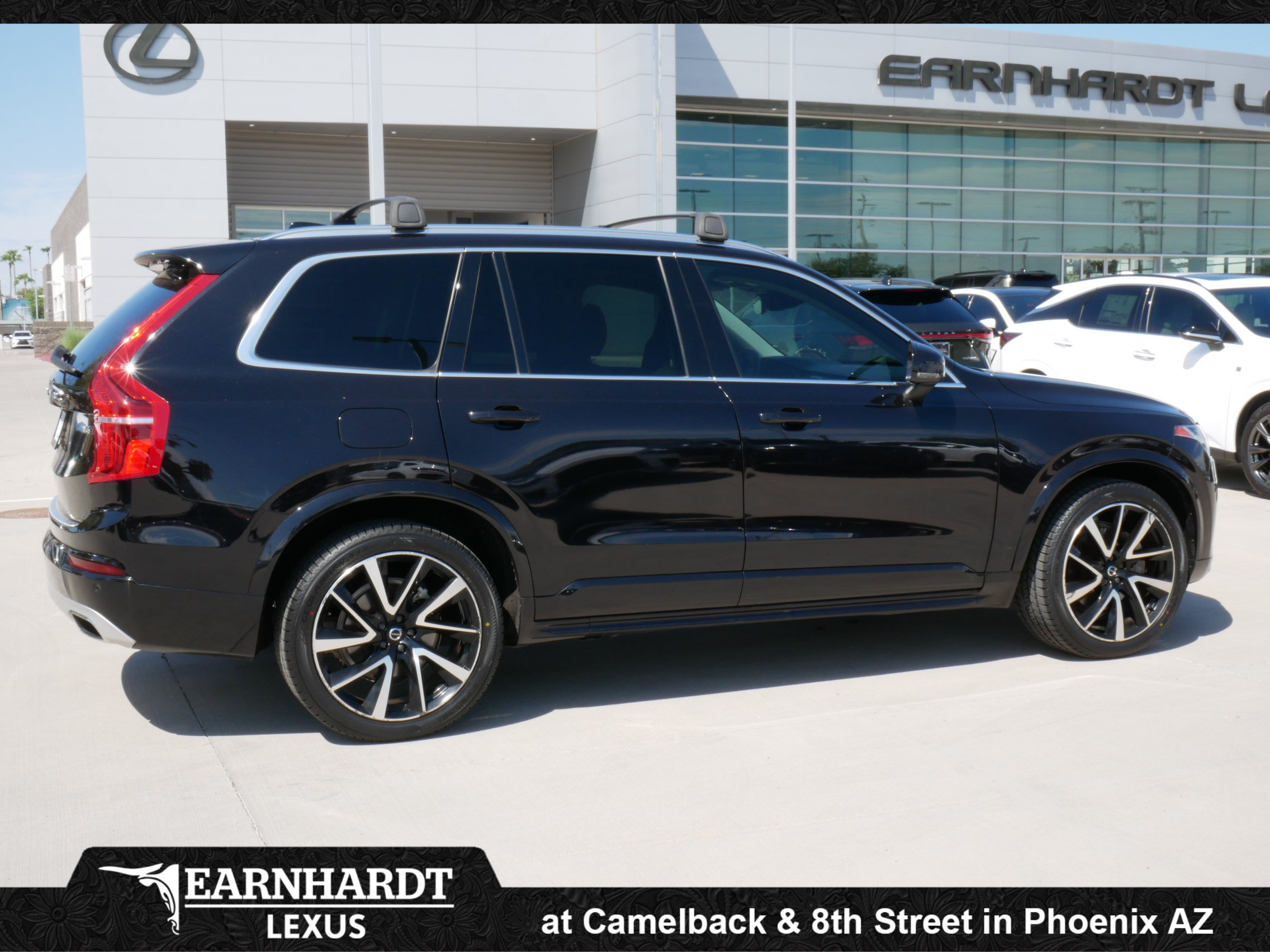 Used 2021 Volvo XC90 T6 Momentum w/ Protection Package Premier AWD/4WD image 9