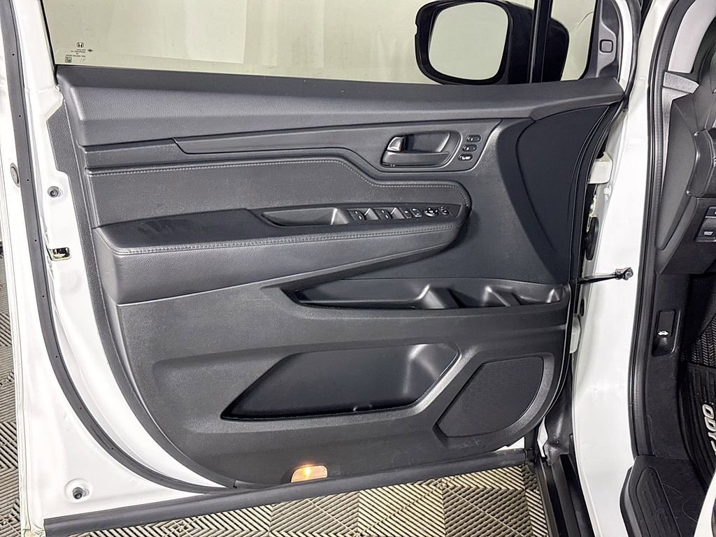 Used 2021 Honda Odyssey EX-L image 10