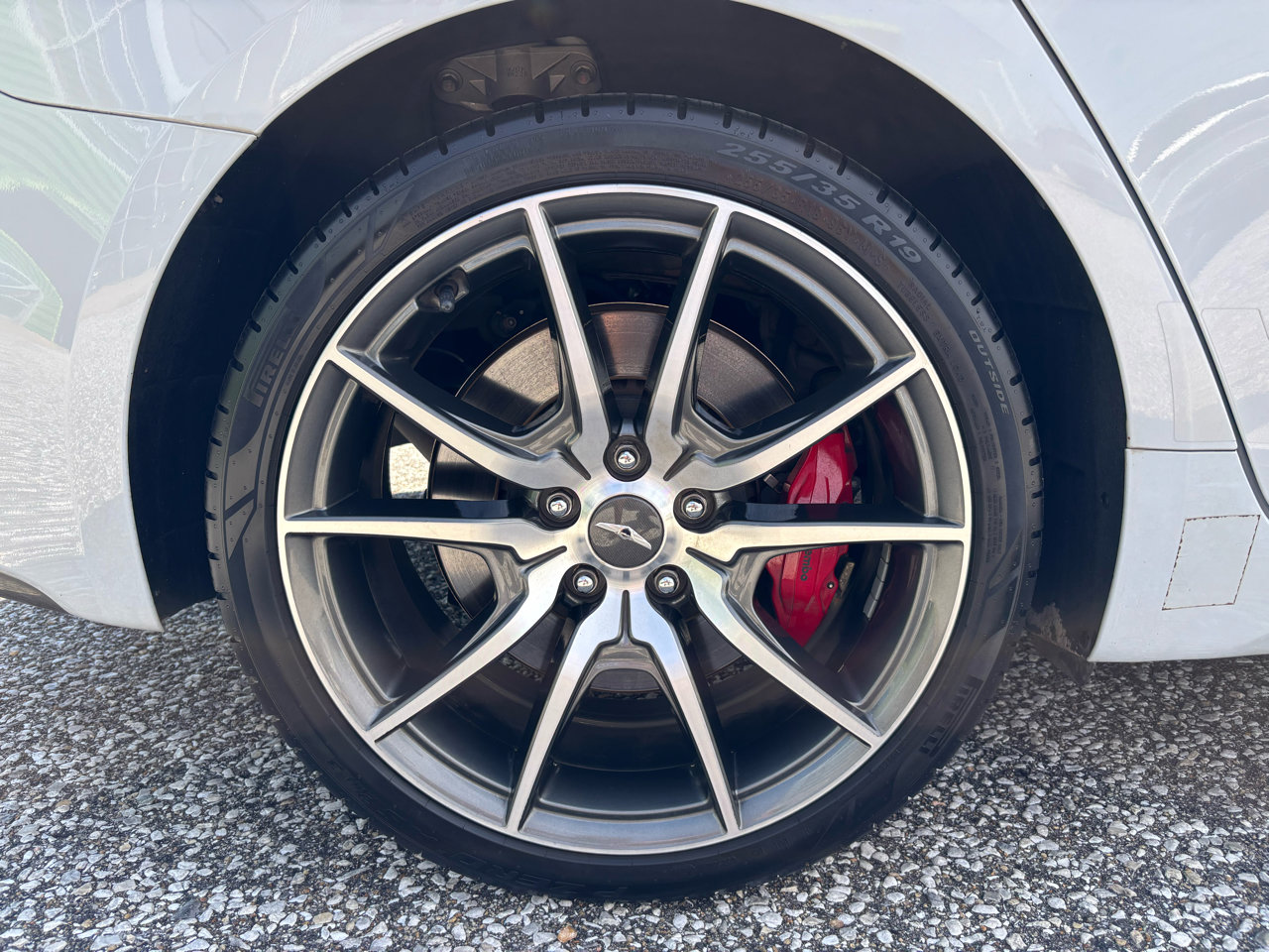 Used 2019 Genesis G70 3.3T Advanced w/ Elite Package image 33