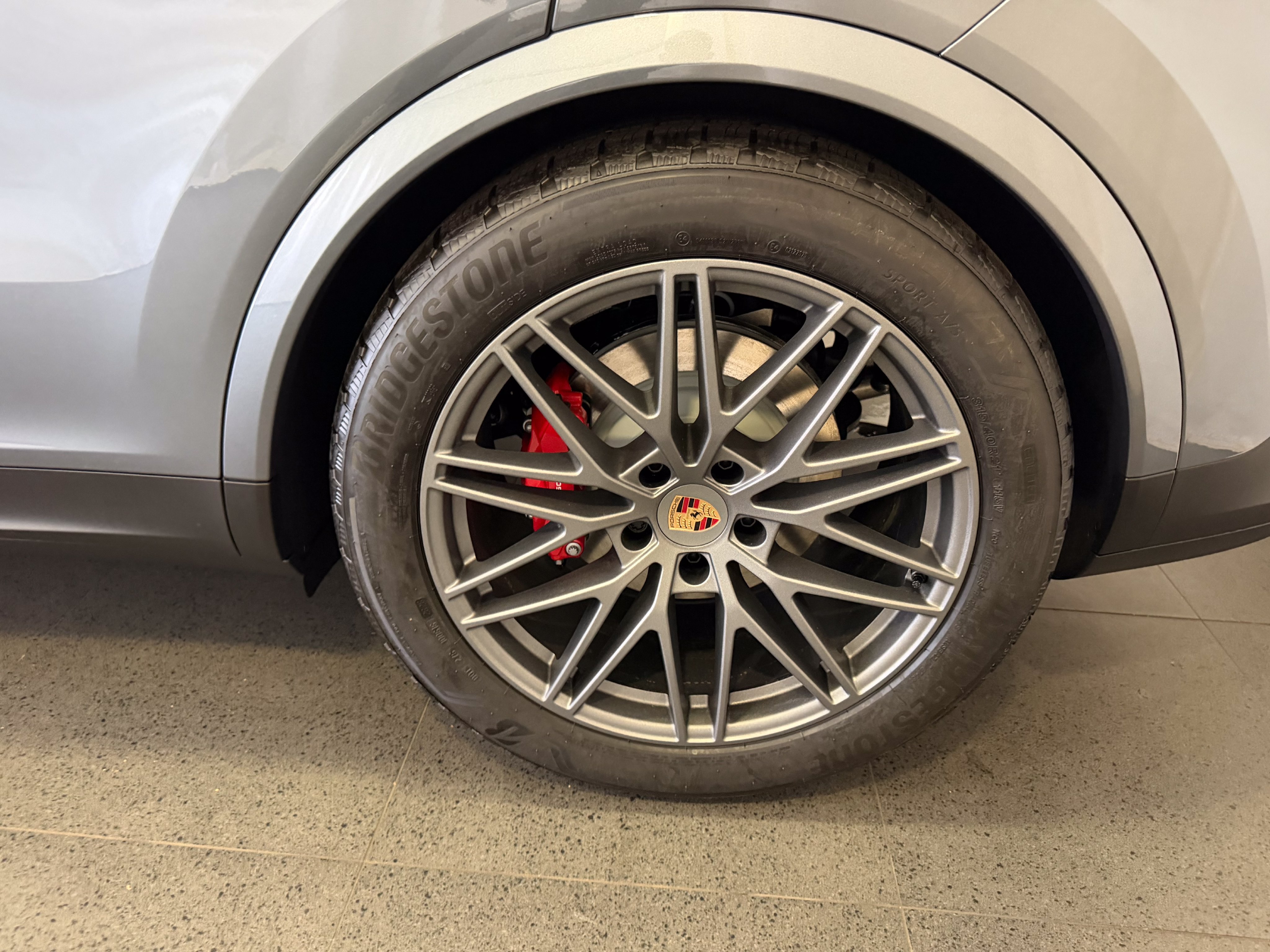 New 2027 Porsche Cayenne S AWD/4WD image 11