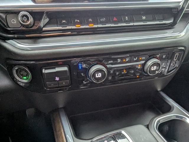 Used 2023 Chevrolet Silverado 1500 High Country w/ High Country Premium Package AWD/4WD image 24