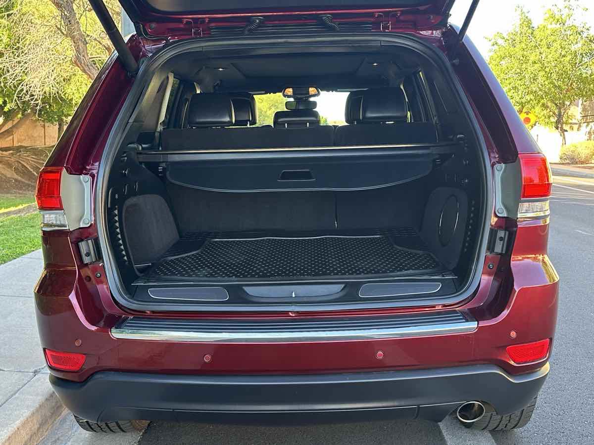 Used 2017 Jeep Grand Cherokee Limited w/ Luxury Group II AWD/4WD image 41