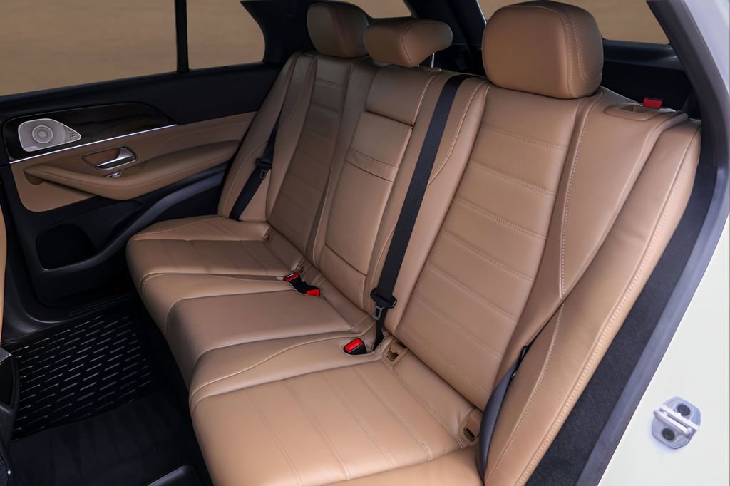 Used 2025 Mercedes-Benz GLE 450 4MATIC image 26