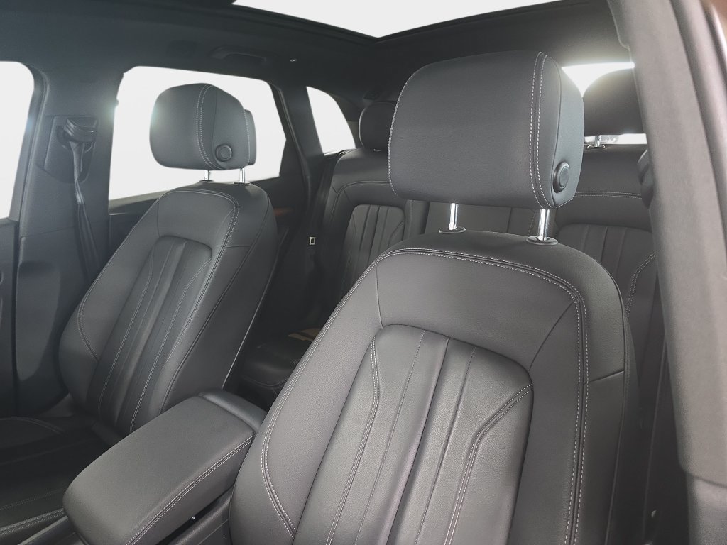 Used 2023 Audi Q5 2.0T Premium AWD/4WD image 19