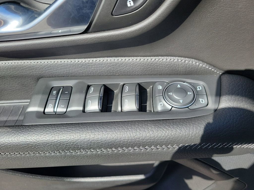 Certified 2022 GMC Yukon XL Denali image 21