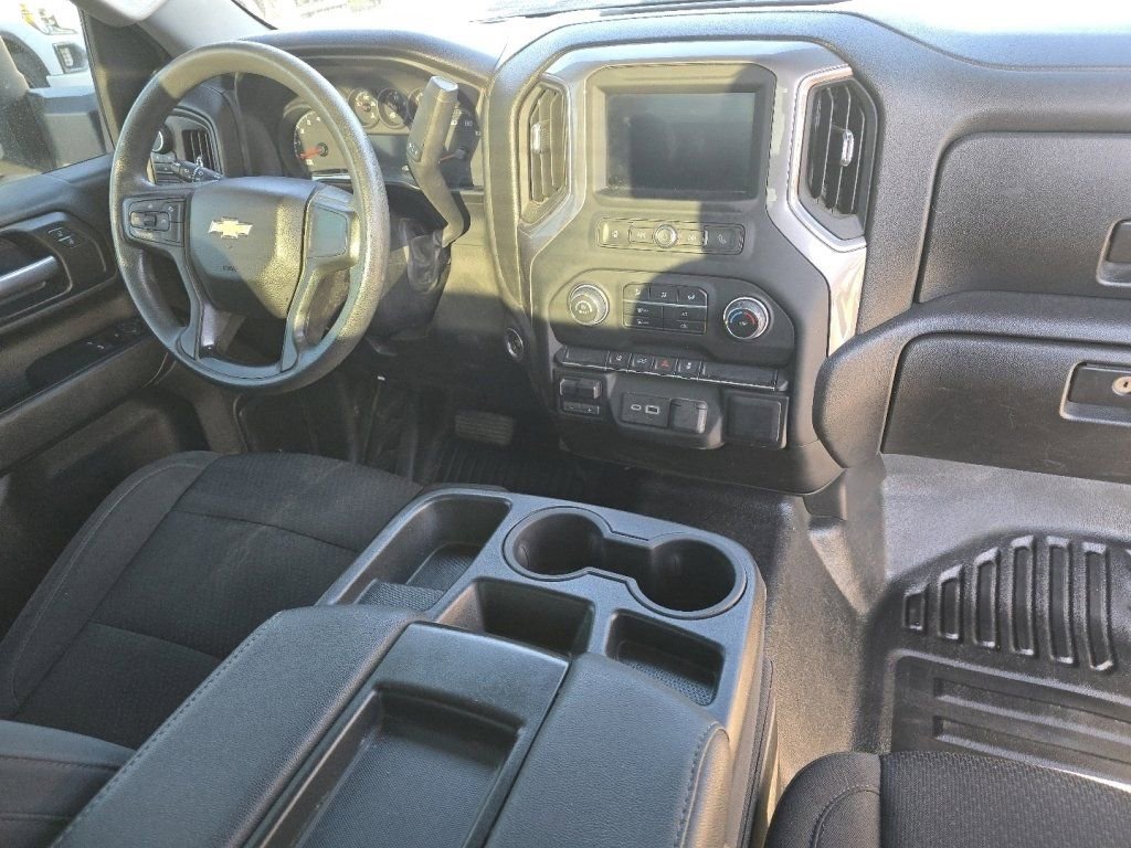 Used 2024 Chevrolet Silverado 3500 W/T AWD/4WD image 29