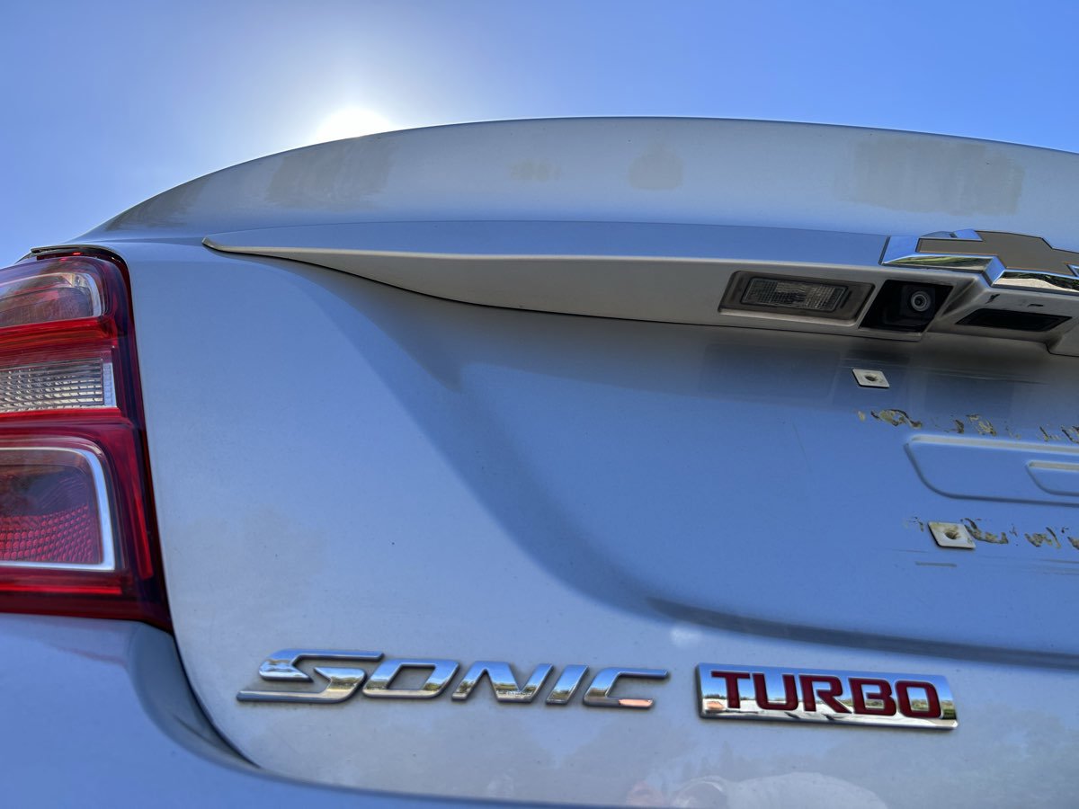 Used 2017 Chevrolet Sonic Premier image 10