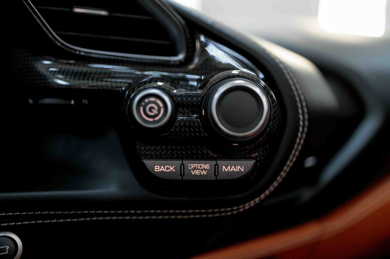 Used 2018 Ferrari 488 Spider image 65