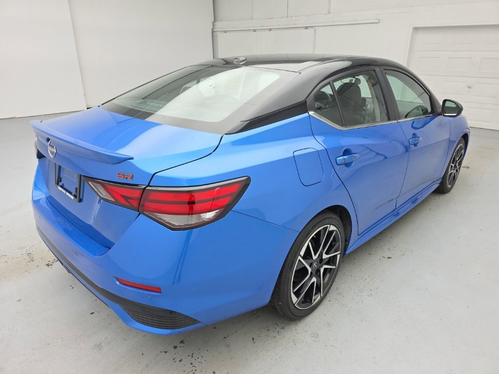 Used 2024 Nissan Sentra SR w/ SR Premium Package FWD image 8