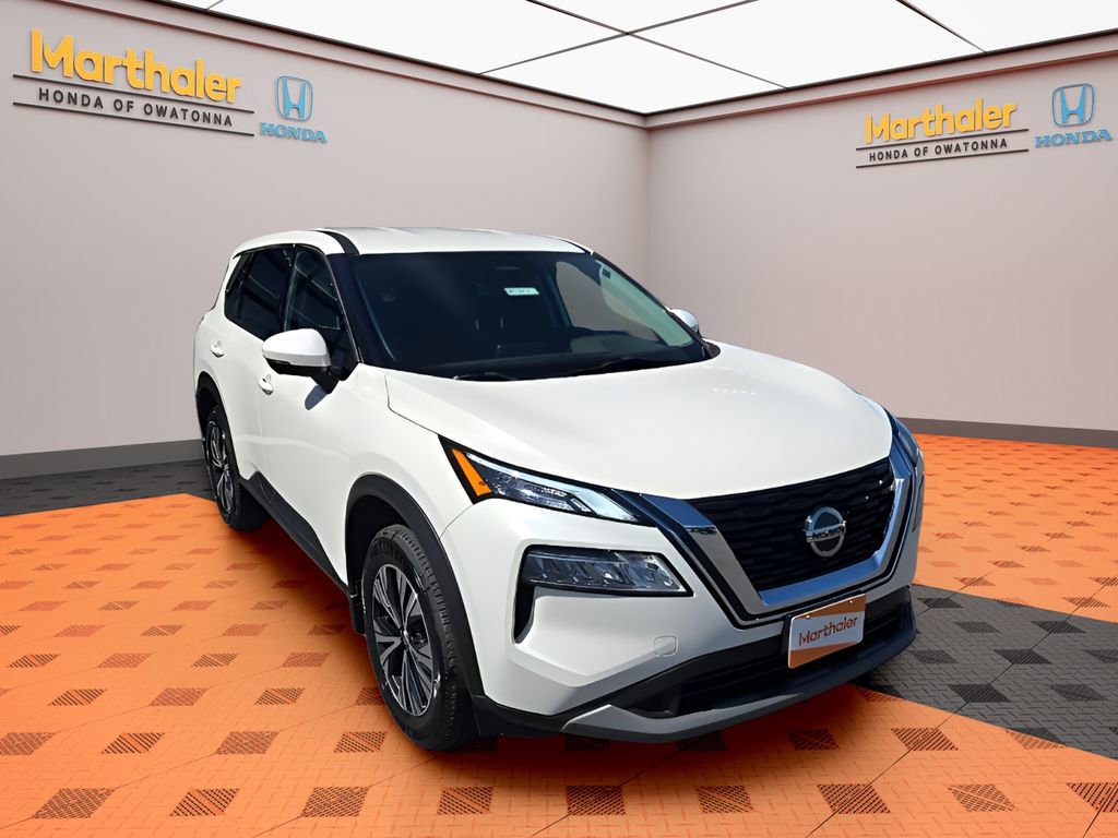 Used 2021 Nissan Rogue SV image 7