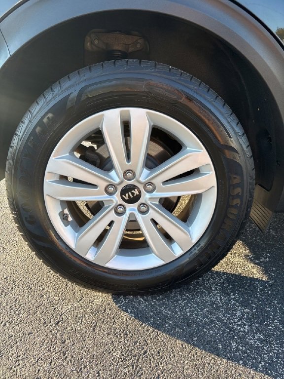 Used 2019 Kia Sportage LX image 10