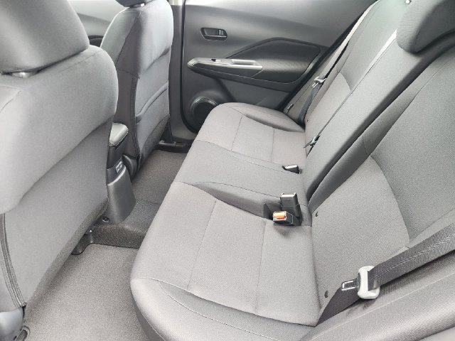 New 2025 Nissan Kicks Play S FWD image 21
