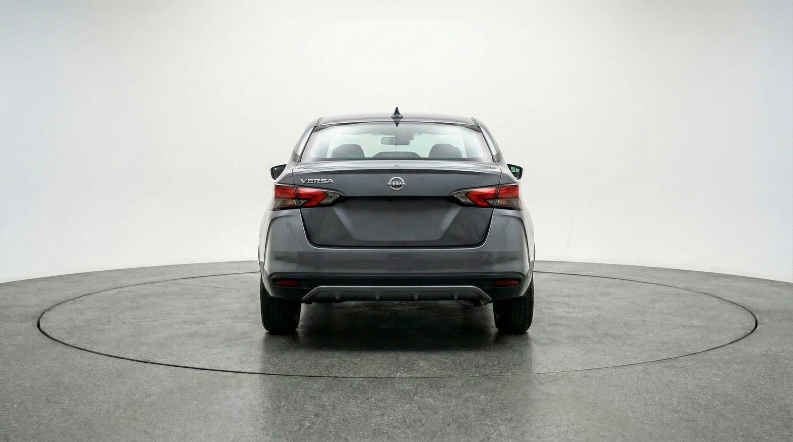 Used 2025 Nissan Versa SV image 7