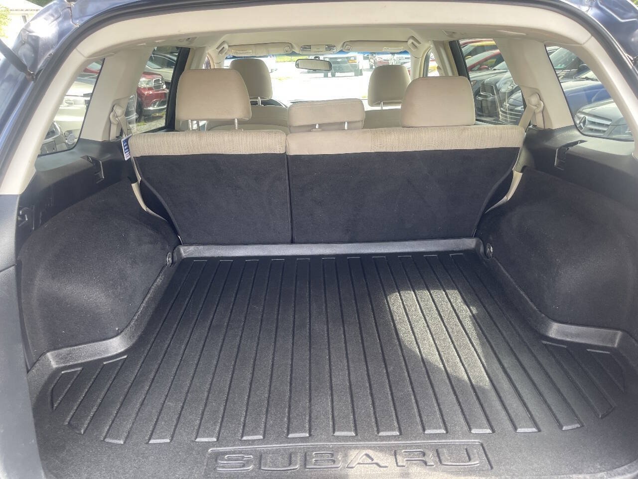 Used 2013 Subaru Outback 2.5i Premium AWD/4WD image 23