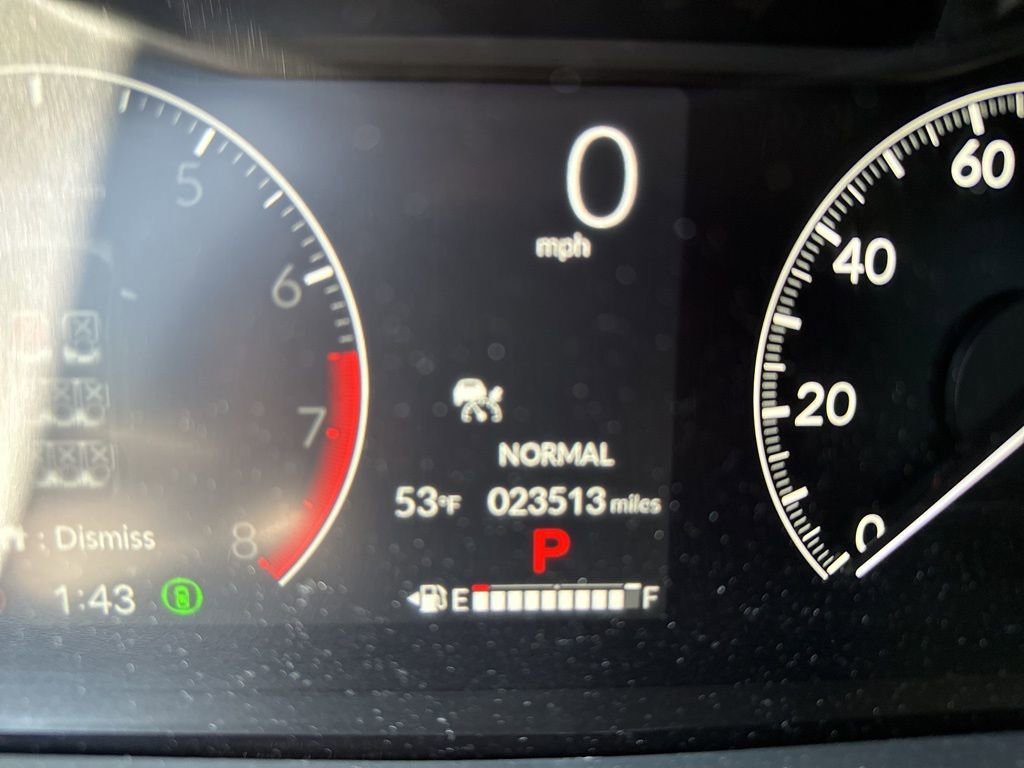Used 2025 Honda Pilot EX-L image 10