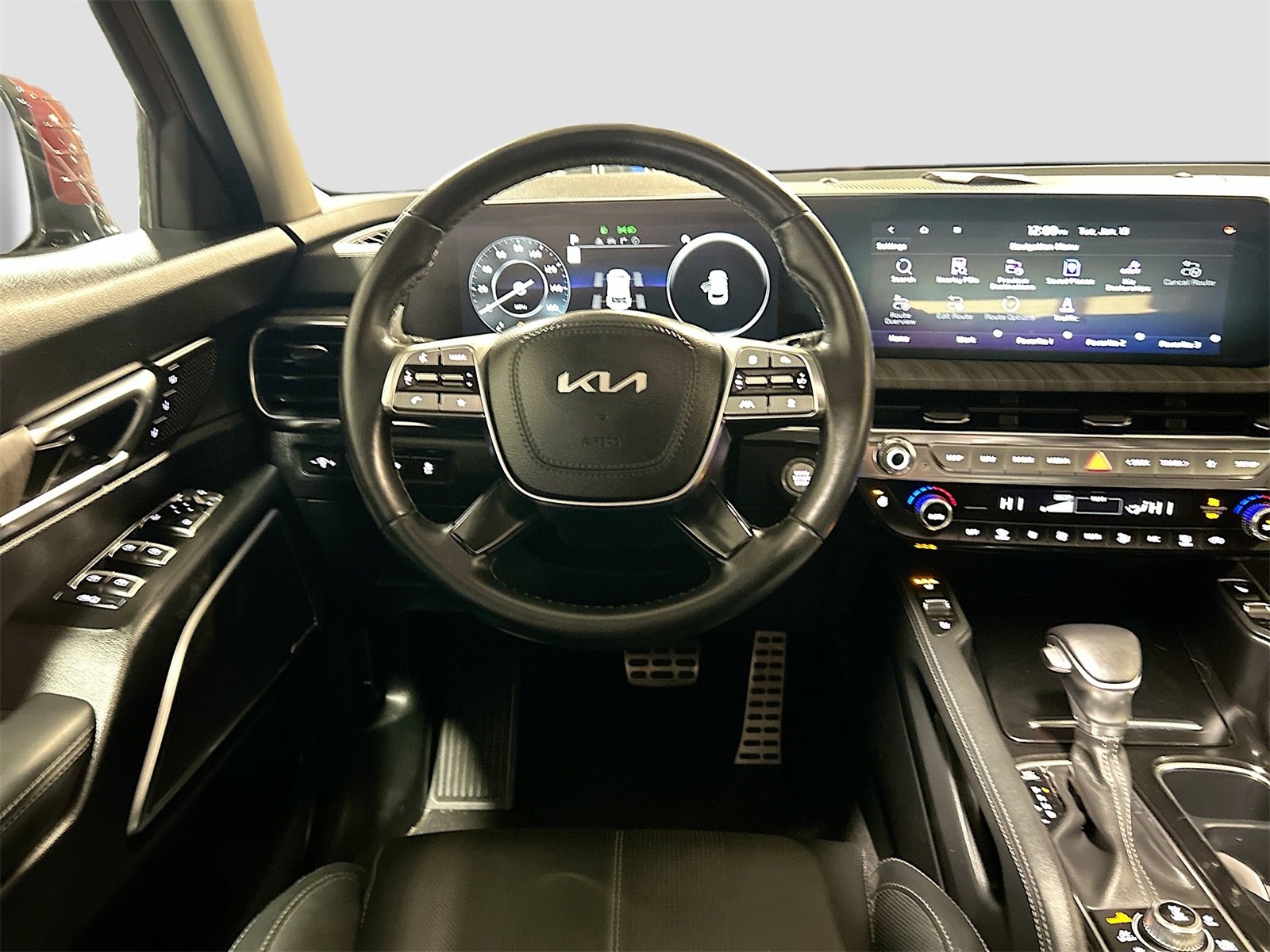 Used 2023 Kia Telluride SX image 24