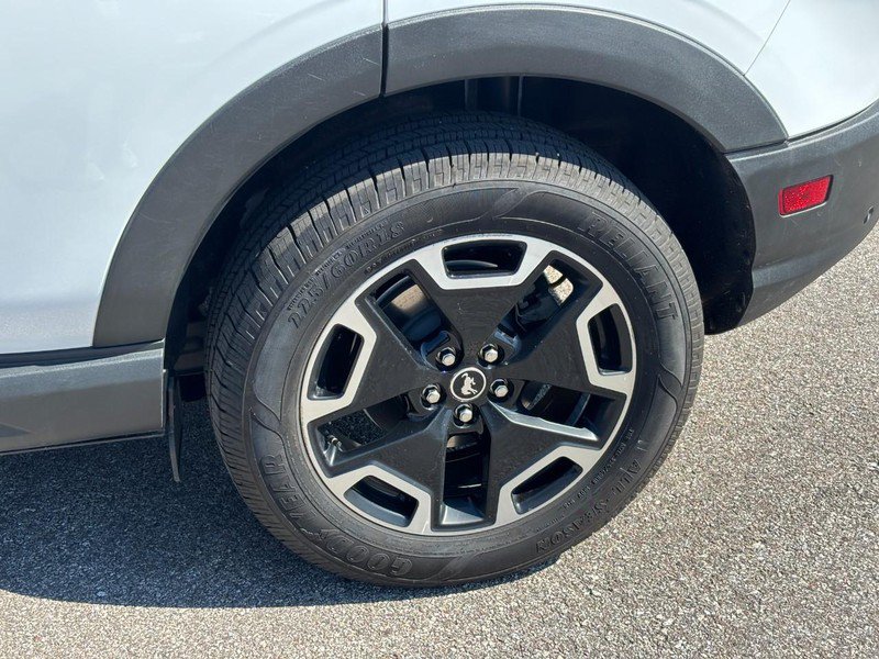 Used 2021 Ford Bronco Sport Outer Banks AWD/4WD image 10