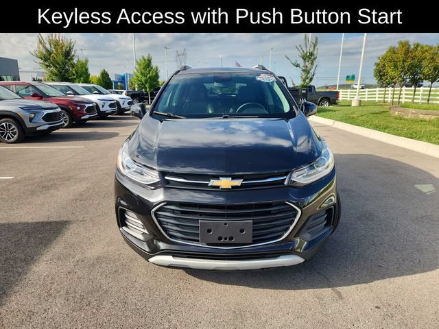 Used 2019 Chevrolet Trax LT w/ LT Convenience Package FWD video 2